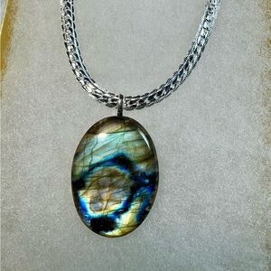 Labradorite Oval Pendant Necklace - Silver Chain